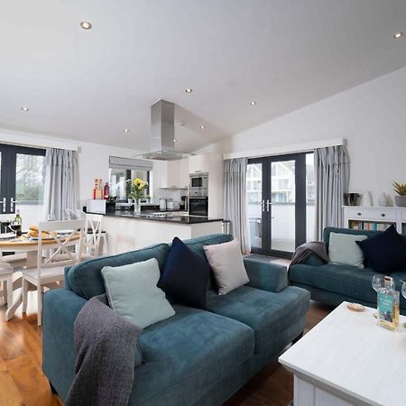 Porthminster Mews Villa เซนต์ไอฟส์ ภายนอก รูปภาพ