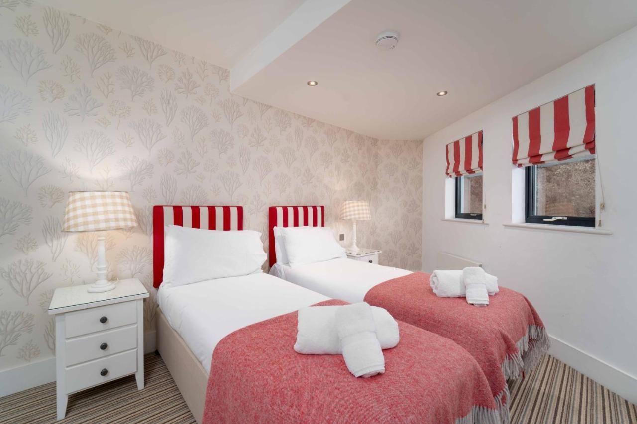Porthminster Mews Villa เซนต์ไอฟส์ ภายนอก รูปภาพ